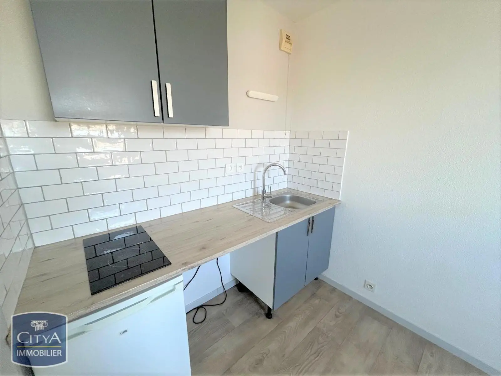 Photo 1 Appartement 1 pièce 20.46m²