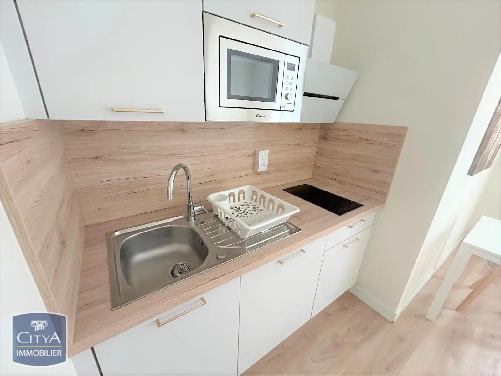 Photo 3 Appartement 1 pièce 16.91m²