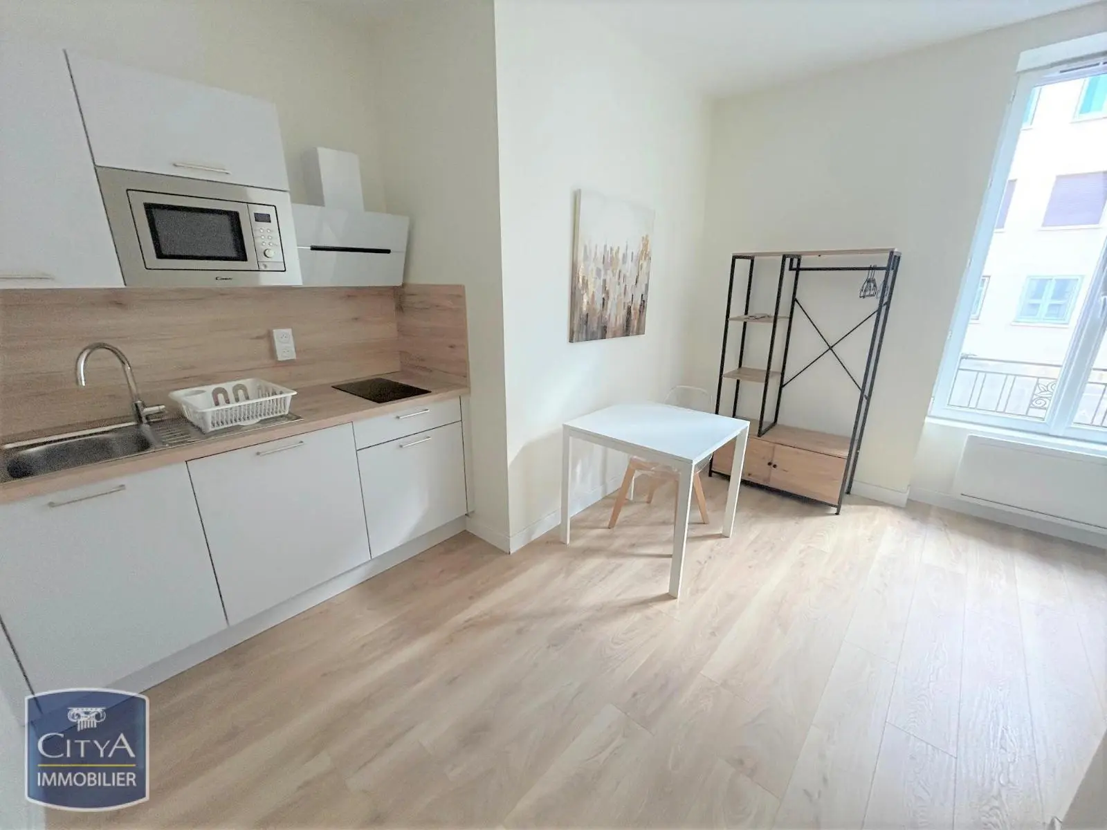 Photo 1 Appartement 1 pièce 16.91m²