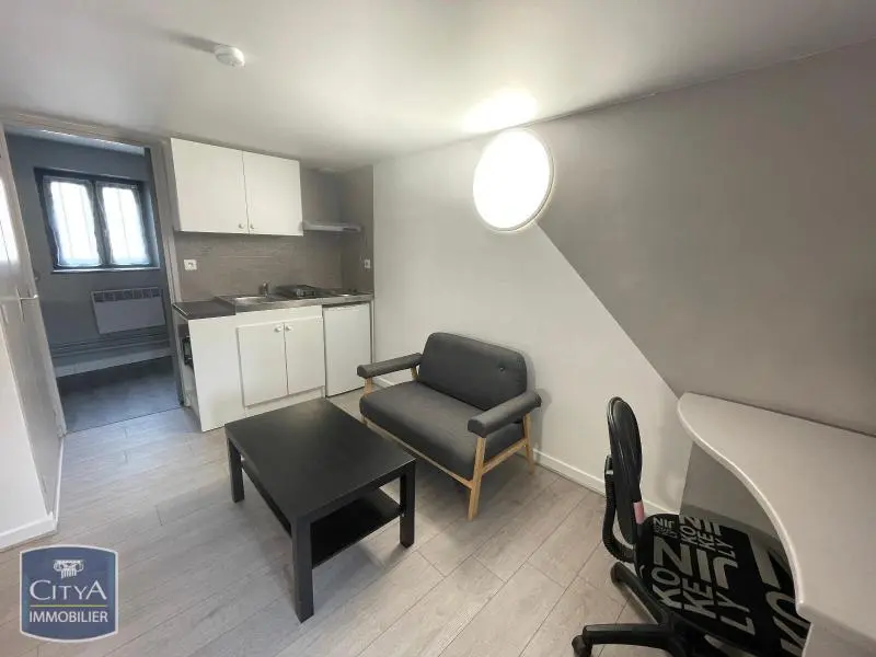 Photo 2 Appartement 1 pièce 19.67m²