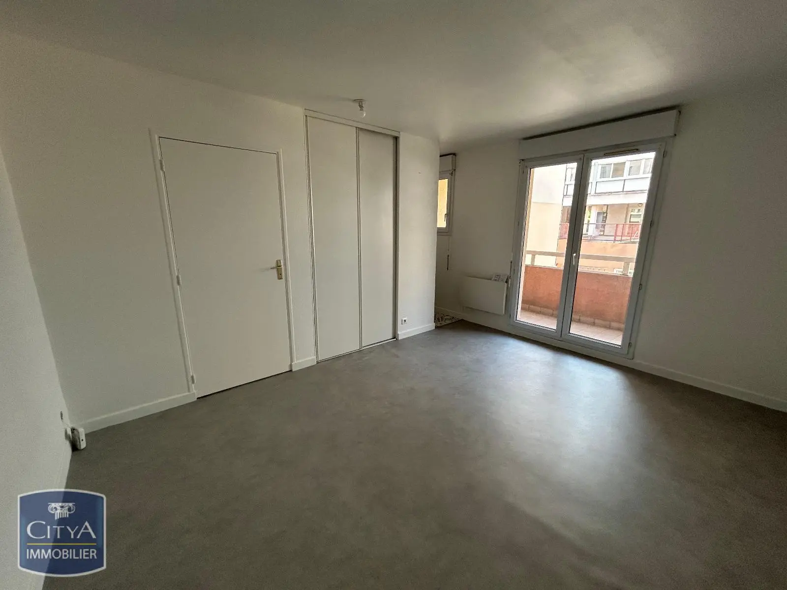 Photo 2 Appartement 1 pièce 20.08m²