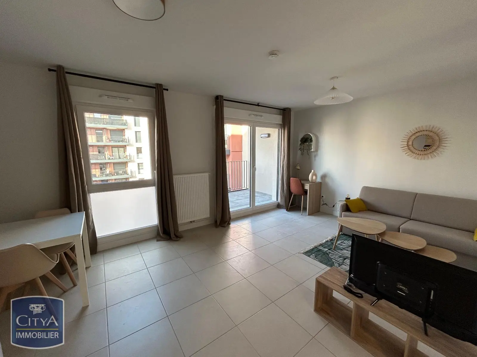 Photo 1 Appartement 1 pièce 26.4m²