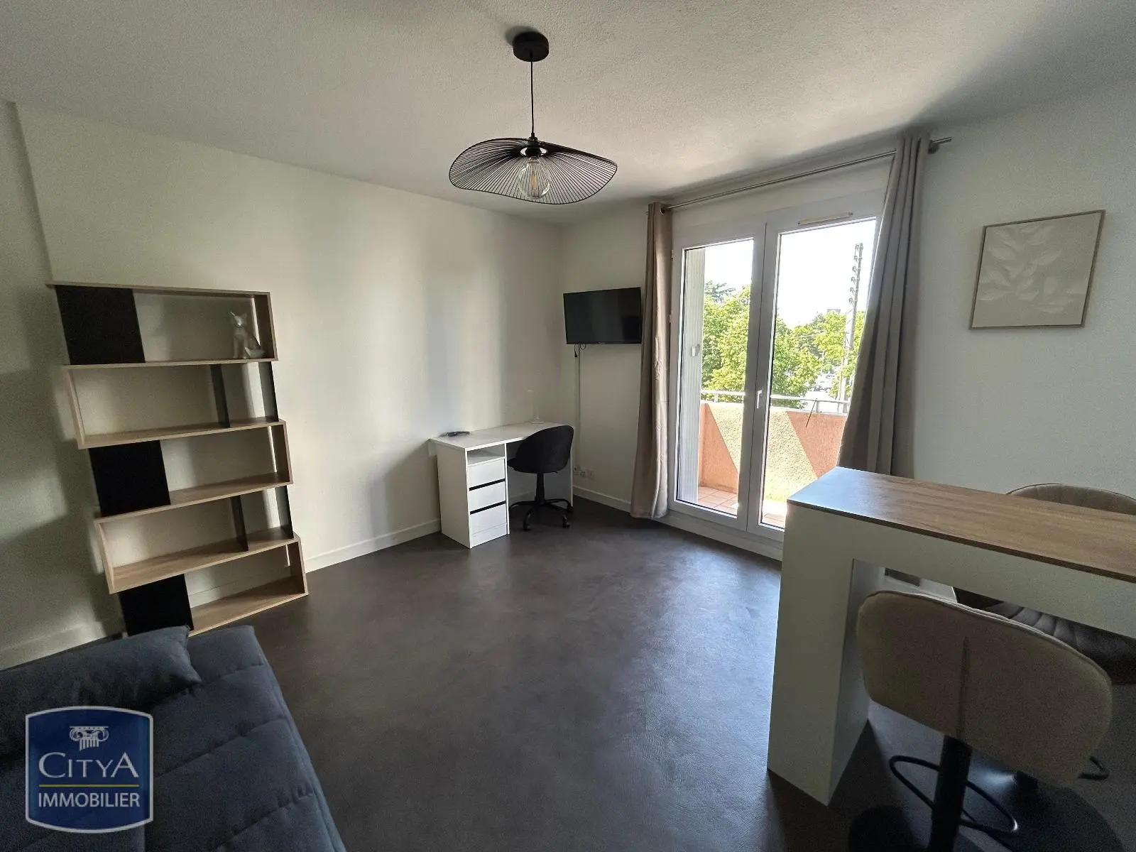 Photo 2 Appartement 1 pièce 21.86m²