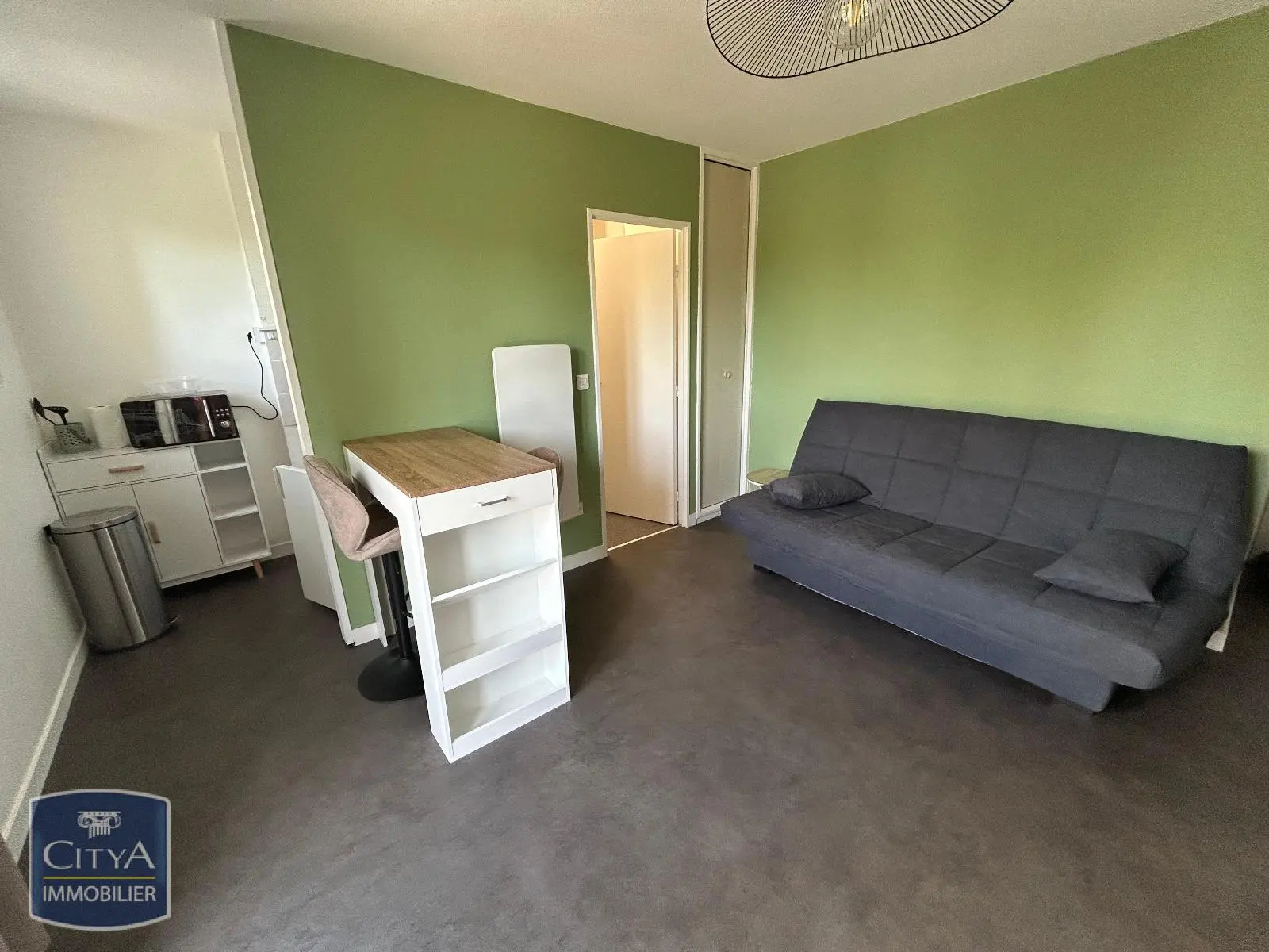 Photo 3 Appartement 1 pièce 21.86m²