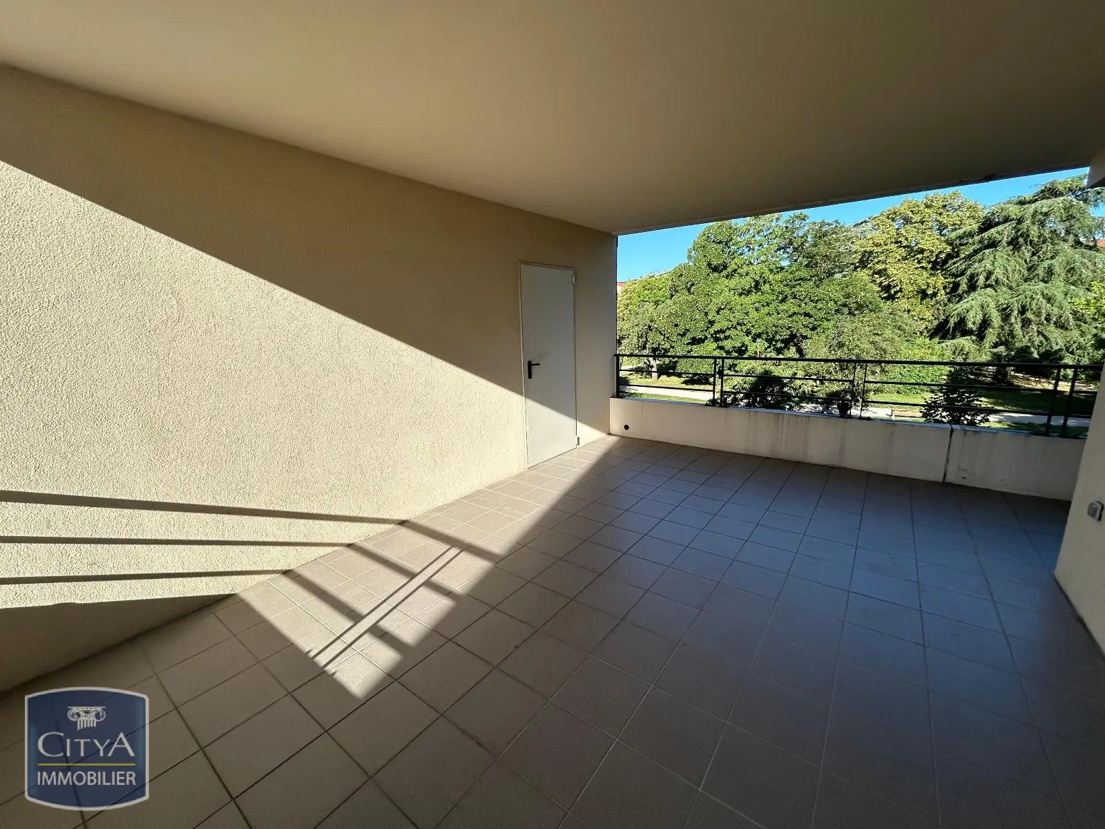 Photo 2 Appartement 4 pièces 74.75m²
