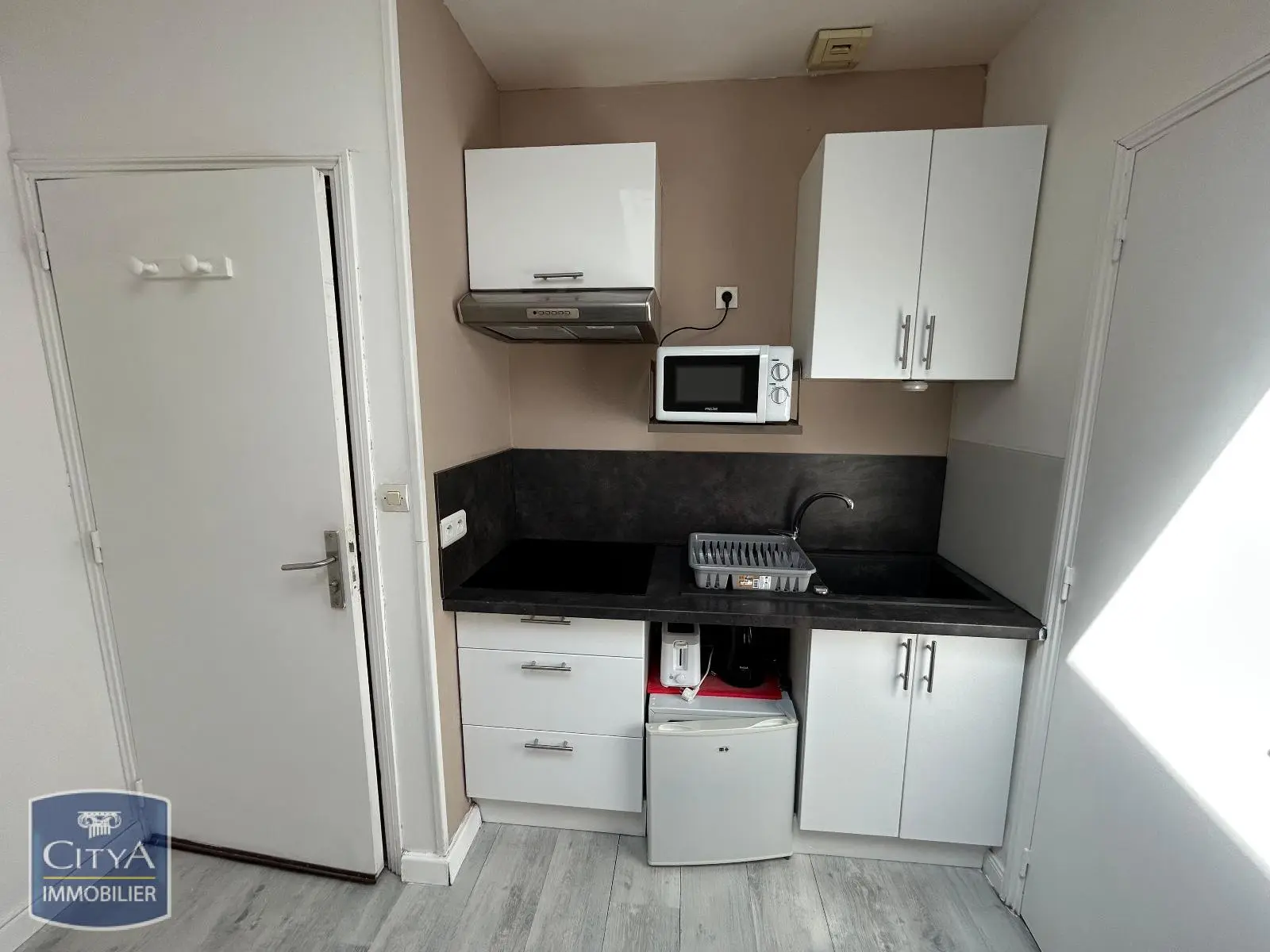 Photo 3 Appartement 1 pièce 14m²