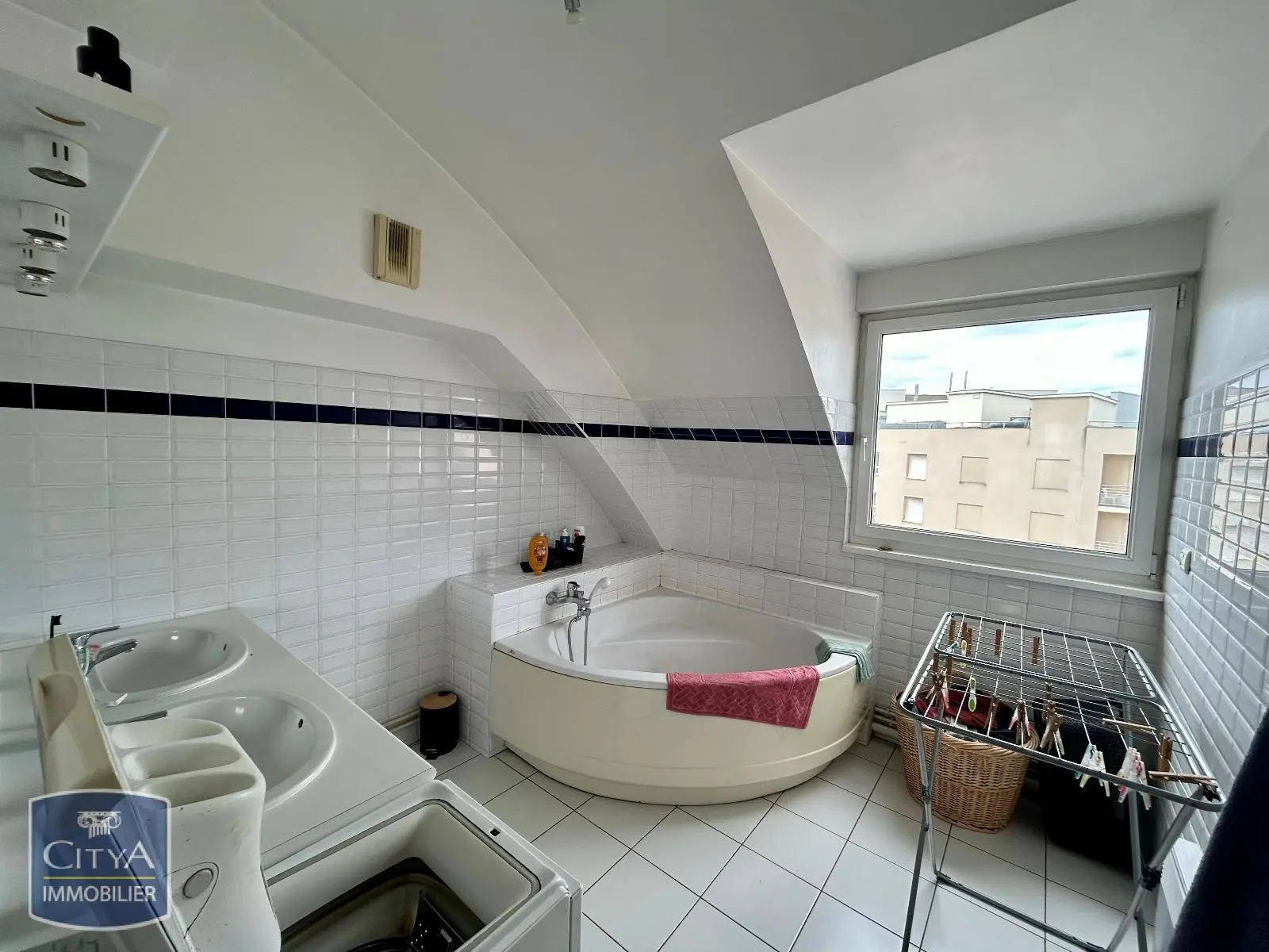 Photo 9 Appartement 4 pièces 100.11m²
