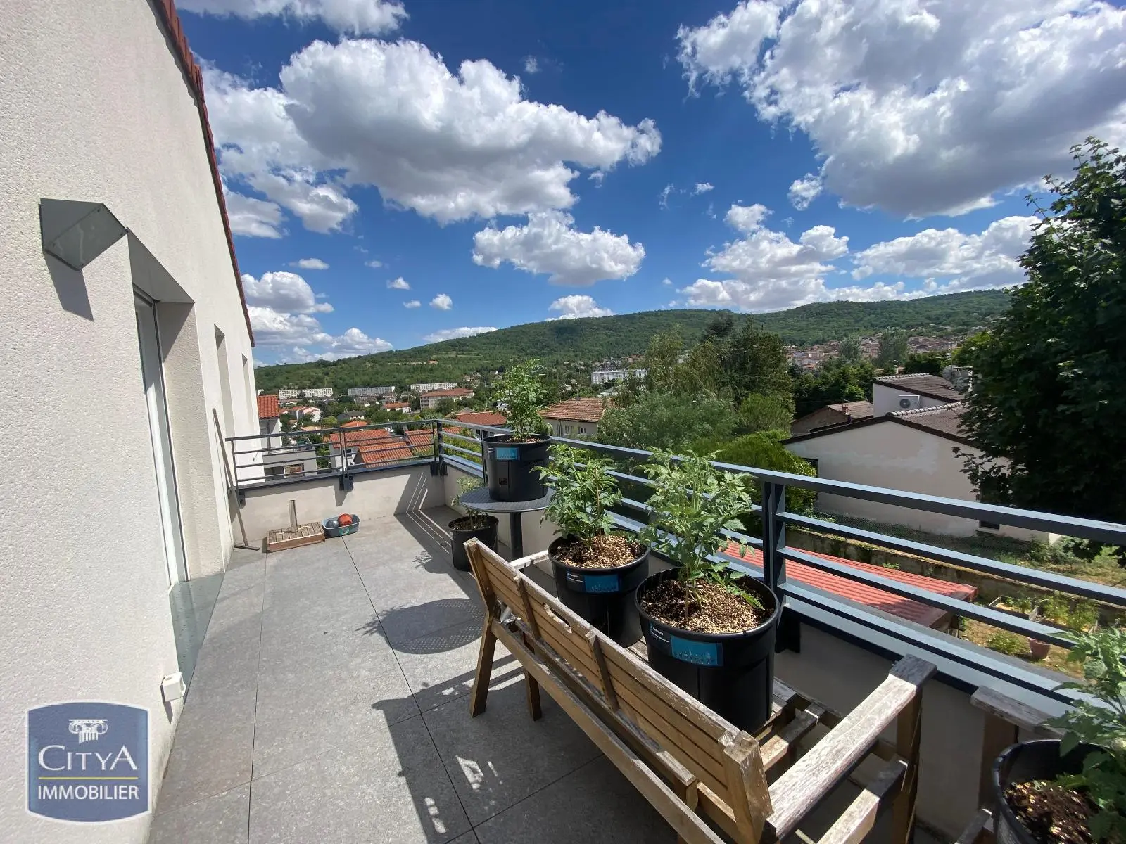 Photo 1 Appartement 4 pièces 85.64m²