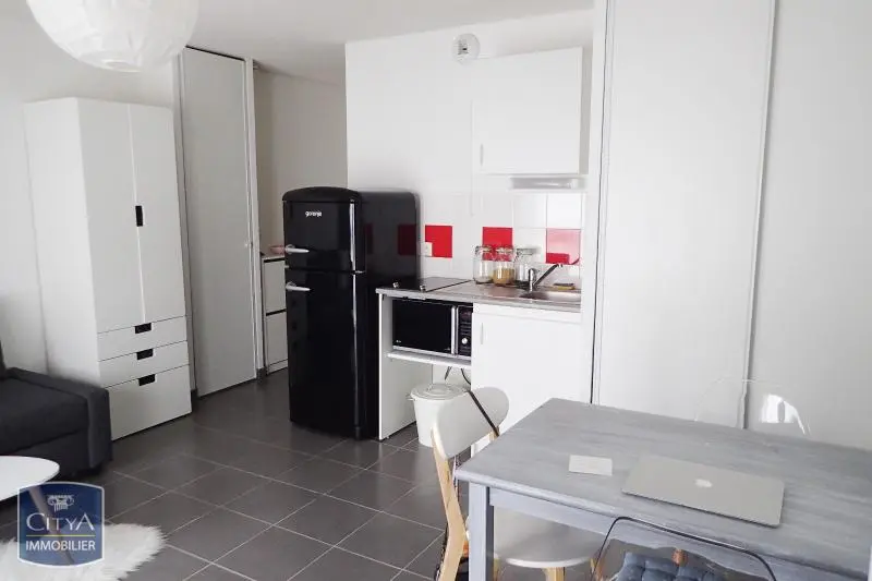 Photo 1 Appartement 1 pièce 23.24m²