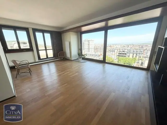 Photo 1 Appartement 4 pièces 94m²