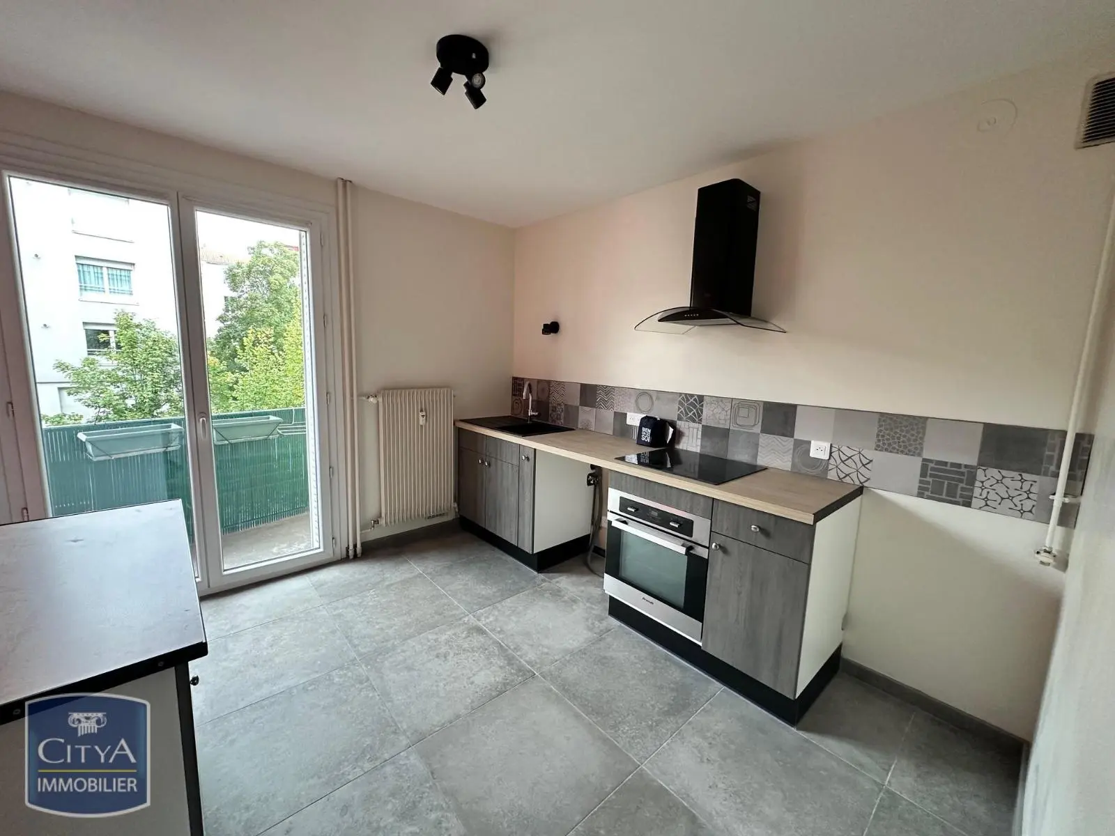 Photo 1 Appartement 3 pièces 65m²