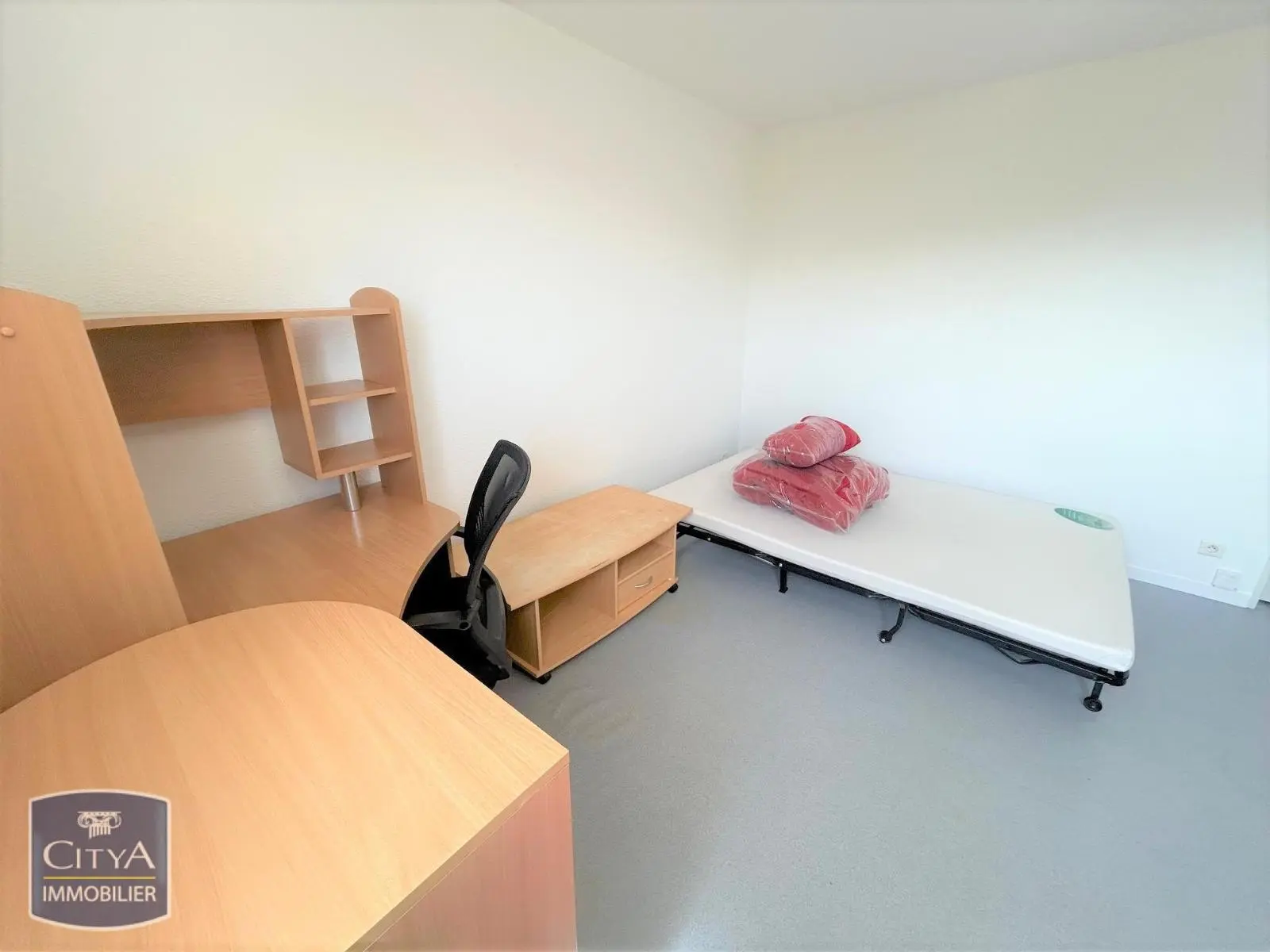 Photo 2 Appartement 1 pièce 23.47m²