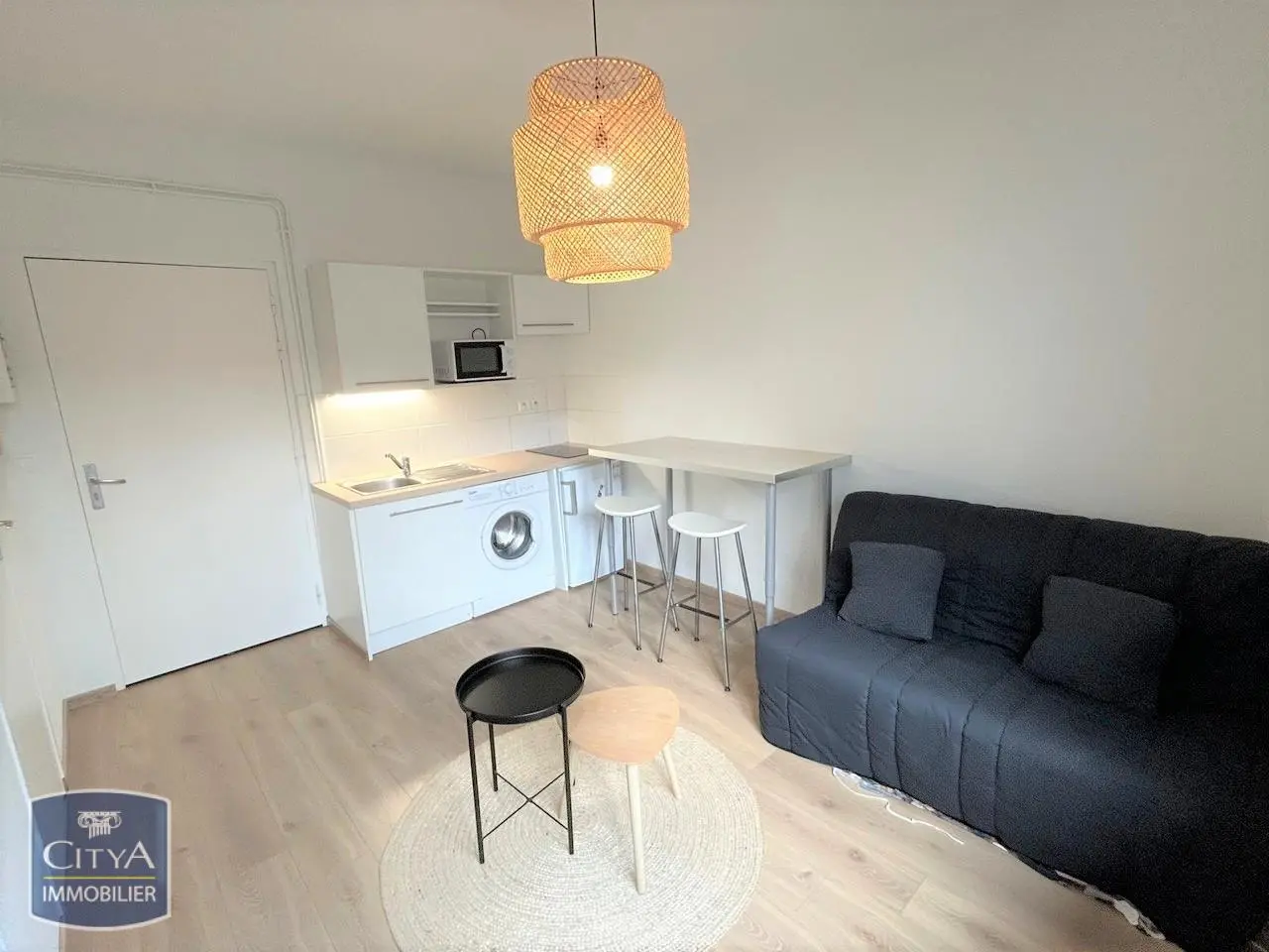 Photo 1 Appartement 1 pièce 19m²