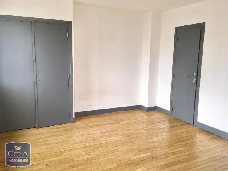 Photo 3 Appartement 1 pièce 24.39m²