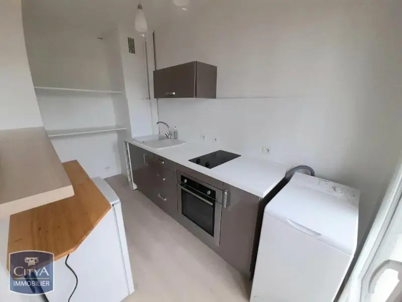 Photo 3 Appartement 1 pièce 26.89m²