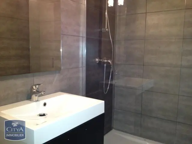 Photo 2 Appartement 2 pièces 47.9m²