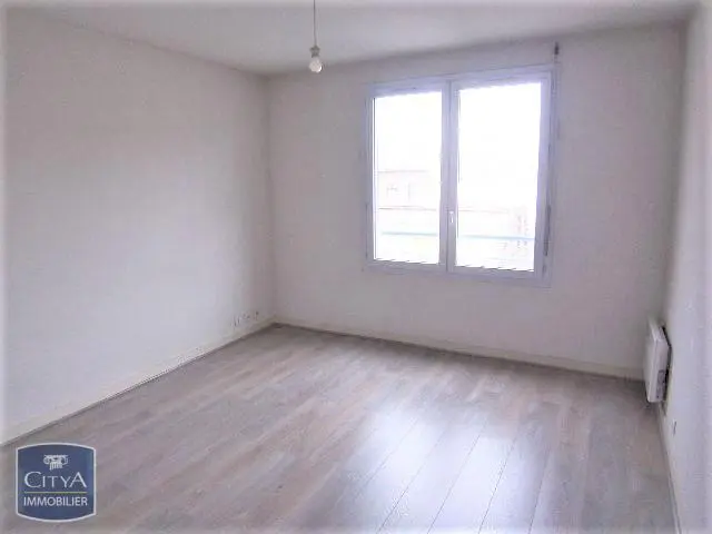 Photo 1 Appartement 1 pièce 21.6m²