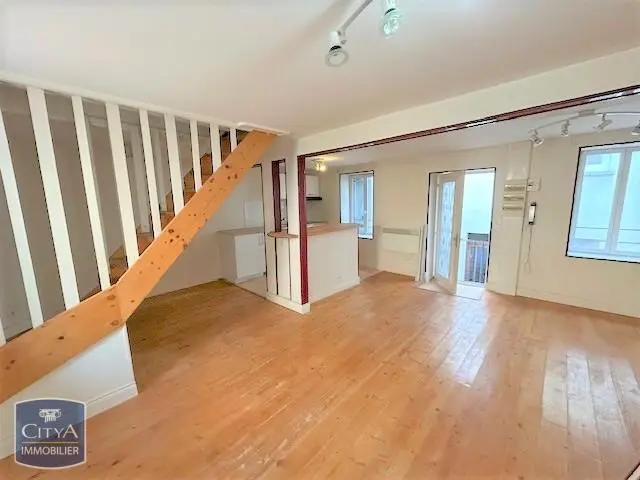 Photo 1 Maison 4 pièces 73.23m²