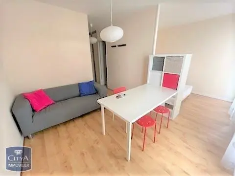 Photo 1 Appartement 1 pièce 26.43m²
