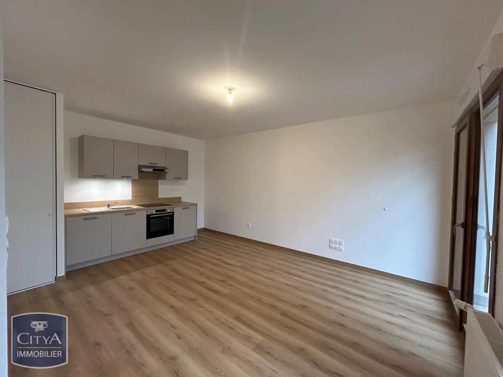 Photo 2 Appartement 3 pièces 64.98m²