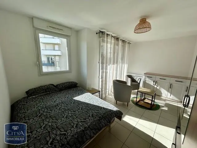 Photo 3 Appartement 1 pièce 27.85m²