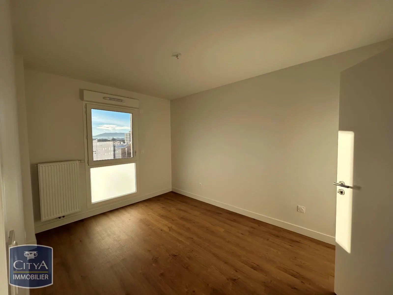 Photo 2 Appartement 2 pièces 32.9m²