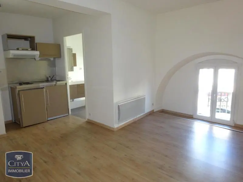 Photo 1 Appartement 1 pièce 23.46m²