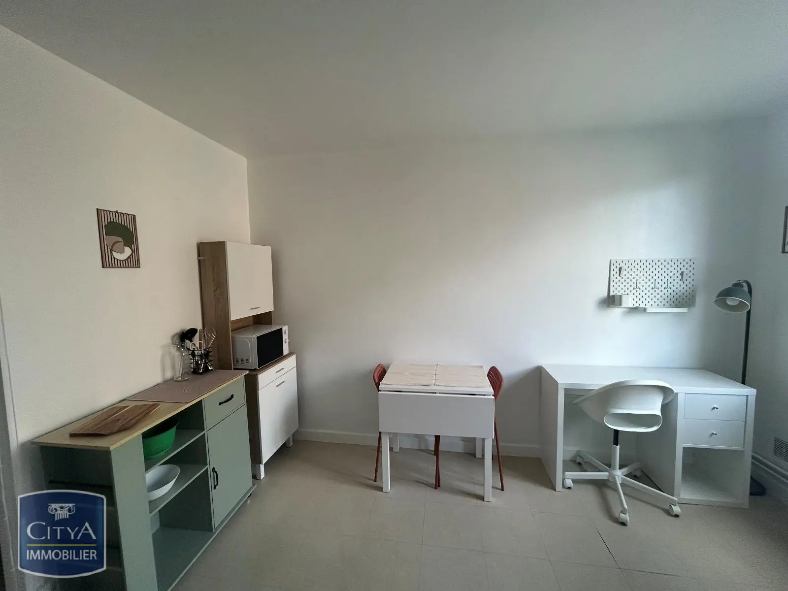 Photo 2 Appartement 1 pièce 17m²