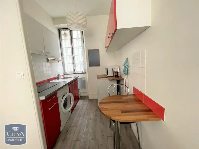 Photo 2 Appartement 1 pièce 25.36m²