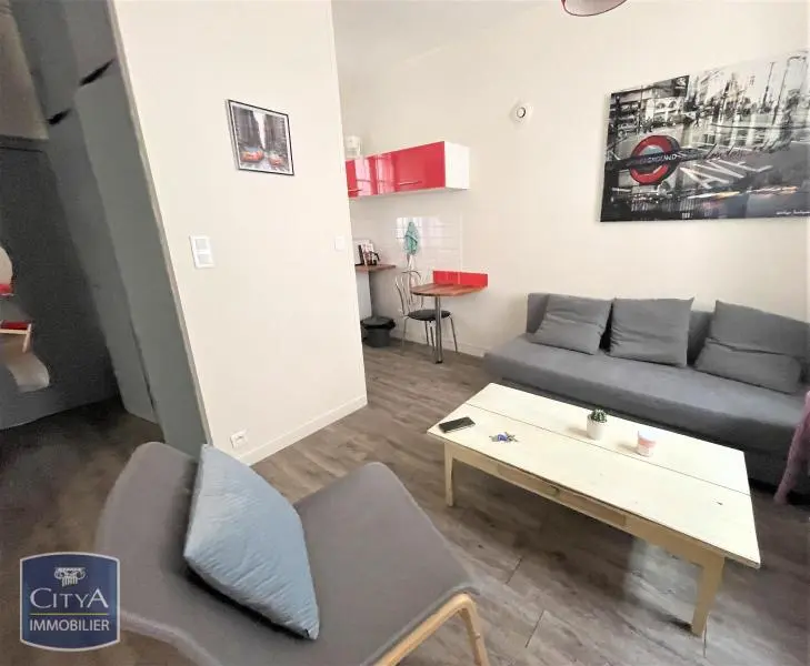 Photo 1 Appartement 1 pièce 25.36m²