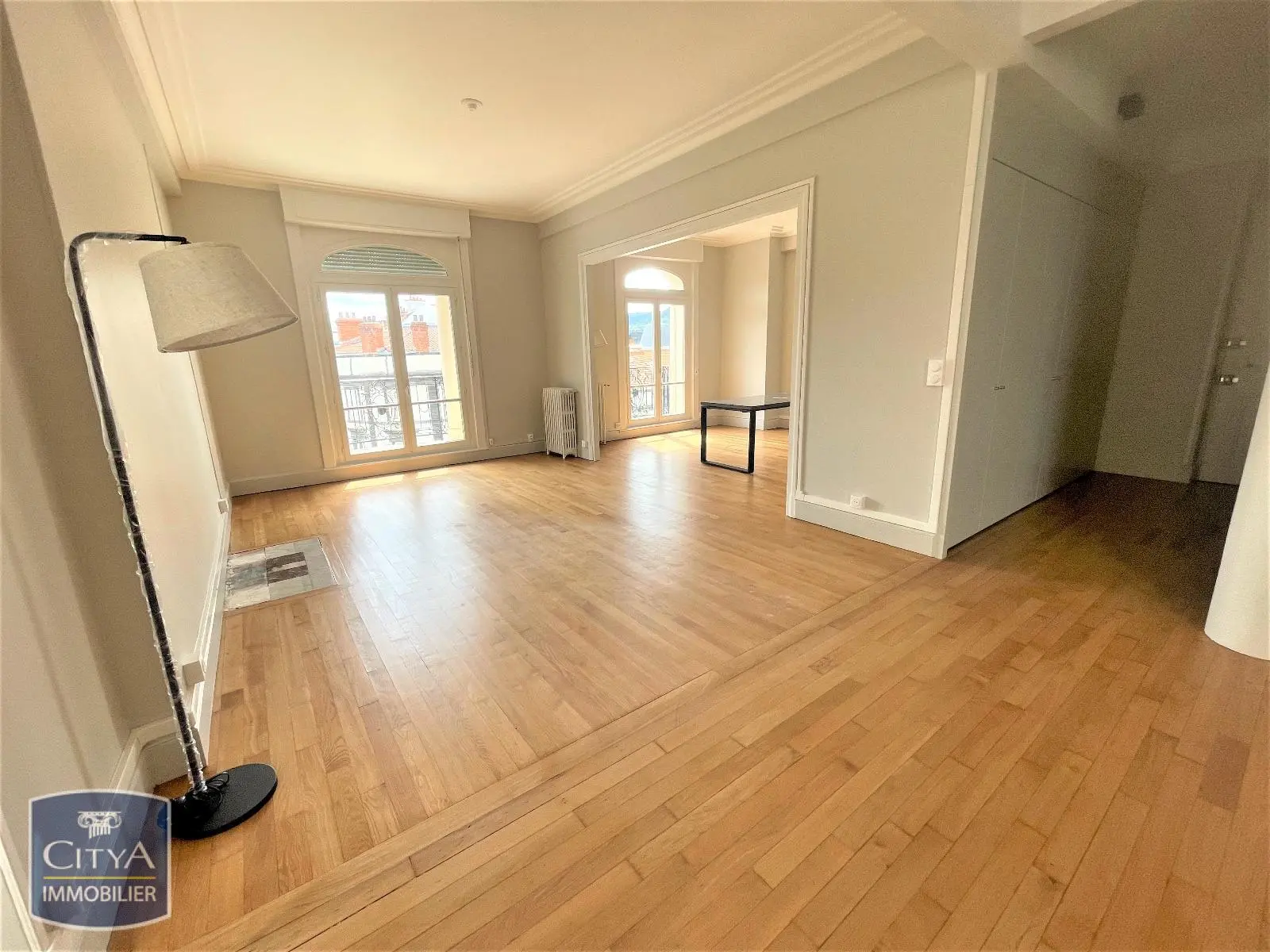 Photo 2 Appartement 6 pièces 152.12m²