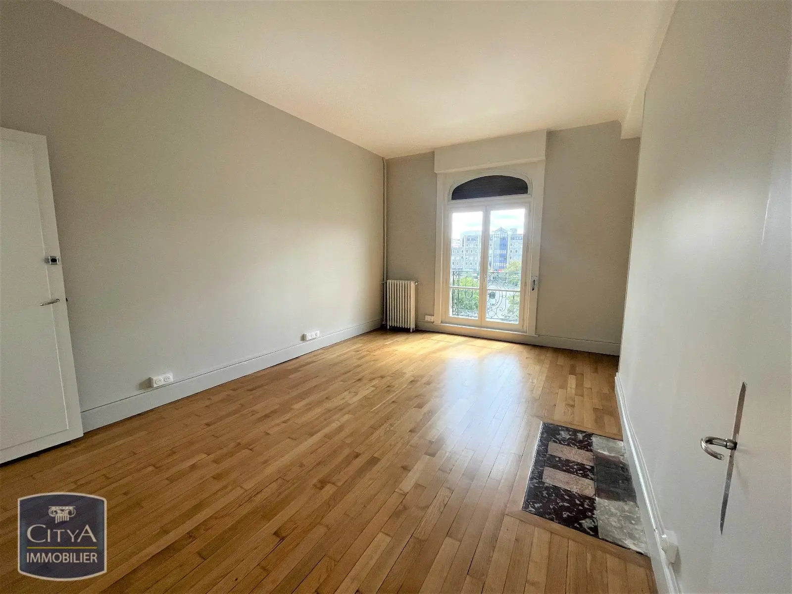 Photo 22 Appartement 6 pièces 152.12m²