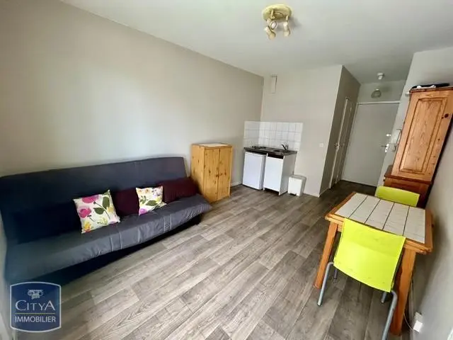 Photo 2 Appartement 1 pièce 18.1m²