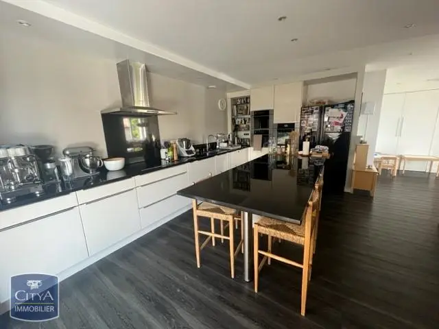 Photo 4 Maison 6 pièces 181.47m²