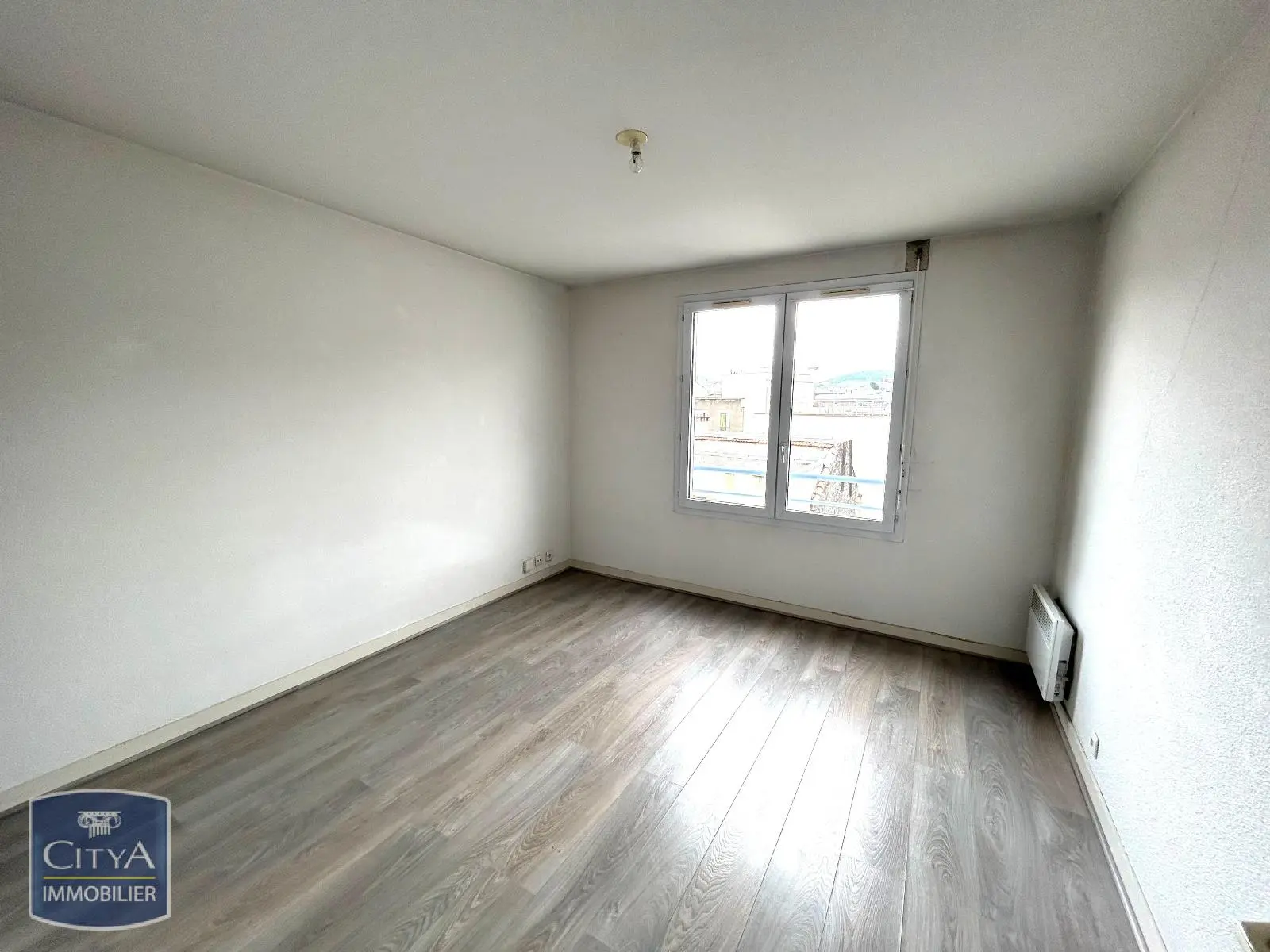 Photo 1 Appartement 1 pièce 21.6m²