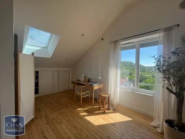 Photo 8 Maison 6 pièces 181.47m²