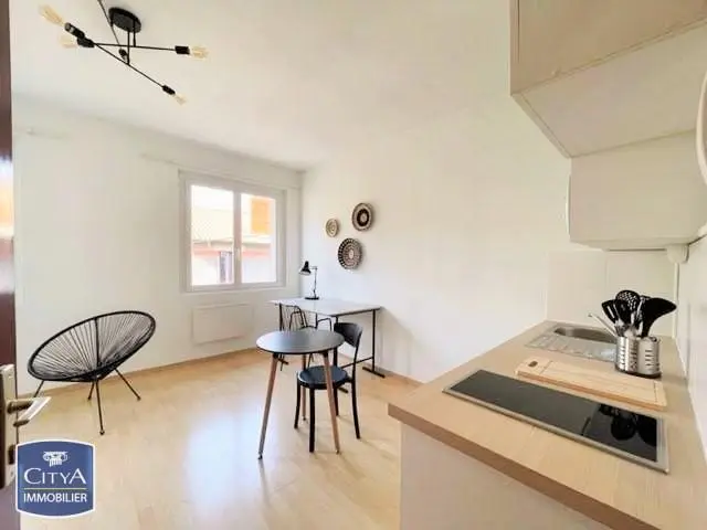 Photo 2 Appartement 1 pièce 20.7m²