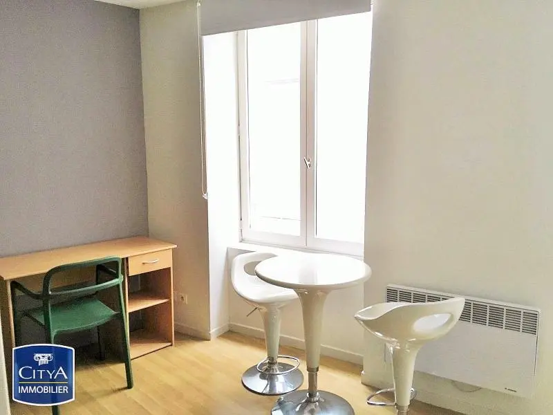 Photo 2 Appartement 1 pièce 20.57m²