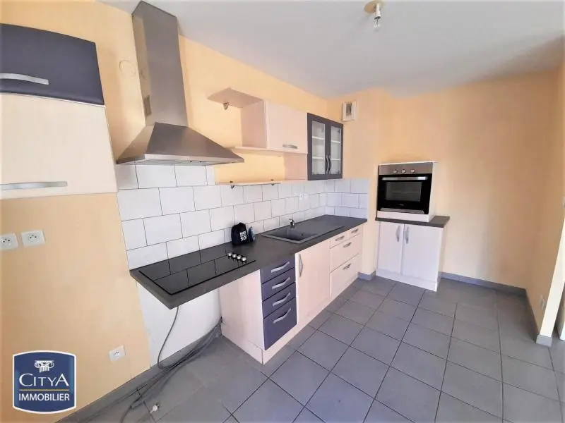 Photo 2 Appartement 4 pièces 81m²