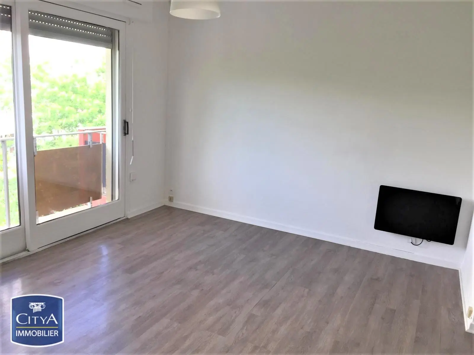 Photo 3 Appartement 1 pièce 27.29m²