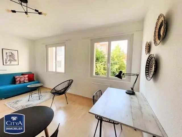 Photo 1 Appartement 1 pièce 20.7m²