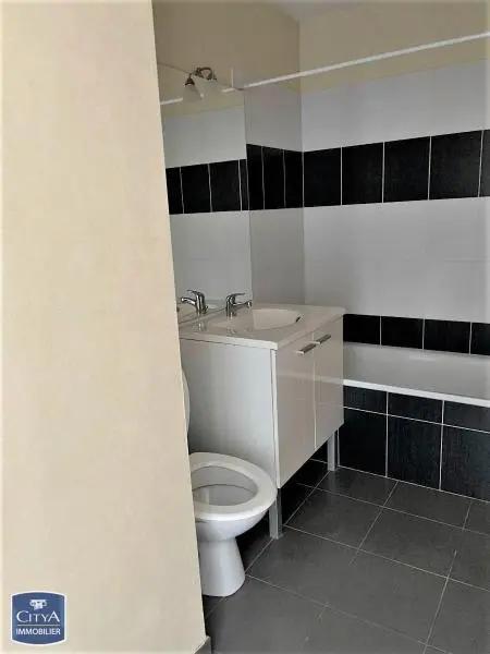 Photo 5 Appartement 1 pièce 23.47m²