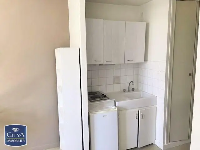 Photo 3 Appartement 1 pièce 18.42m²