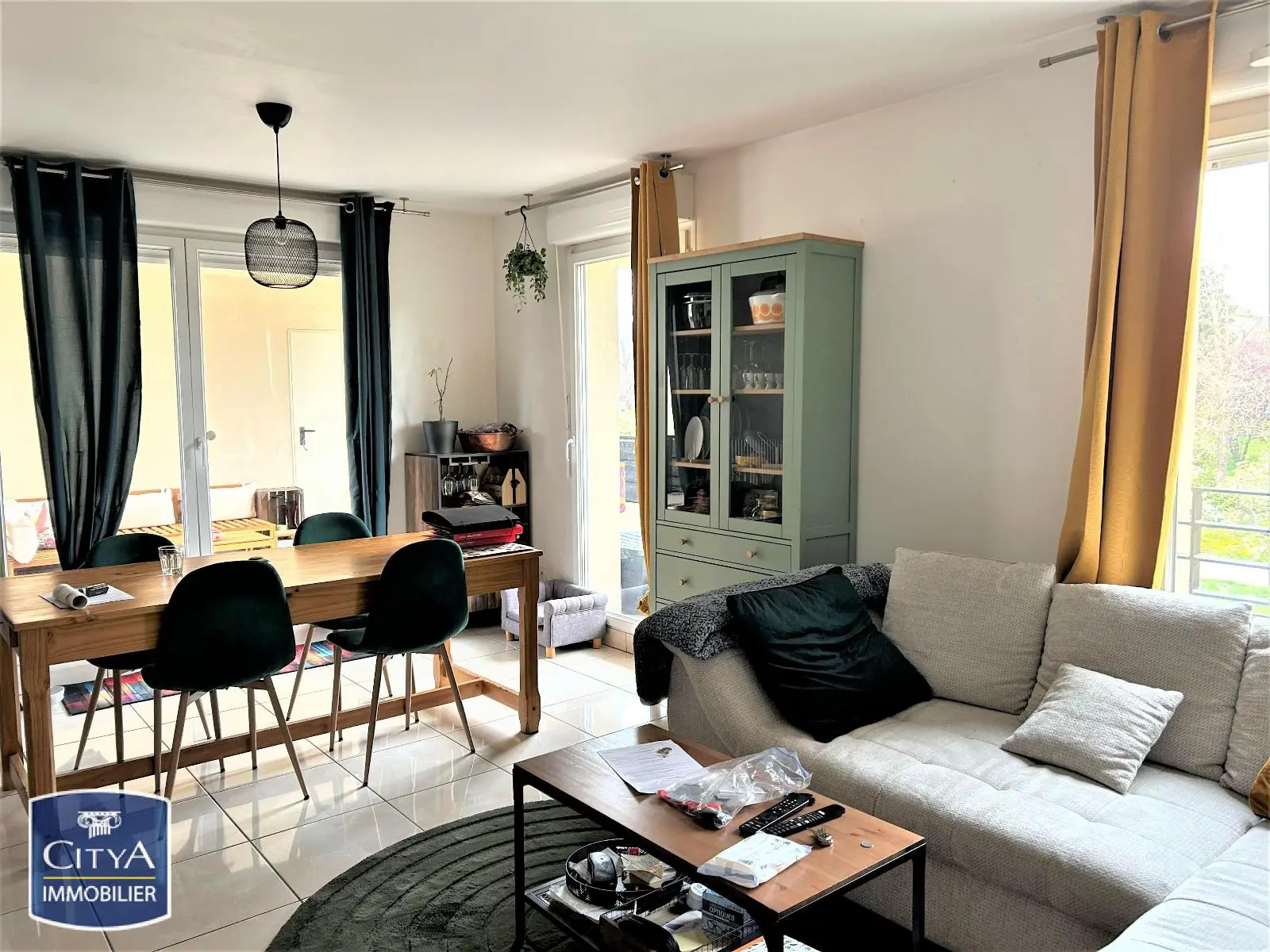 Photo 1 Appartement 4 pièces 74.75m²