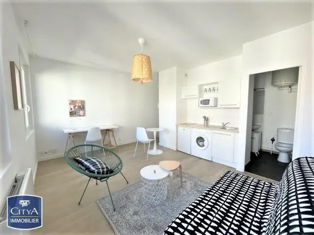 Photo 1 Appartement 1 pièce 24.96m²