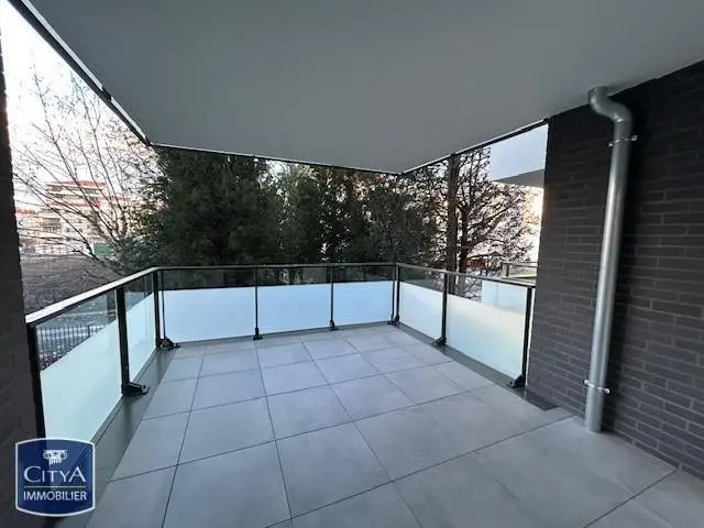 Photo 1 Appartement 1 pièce 32.67m²