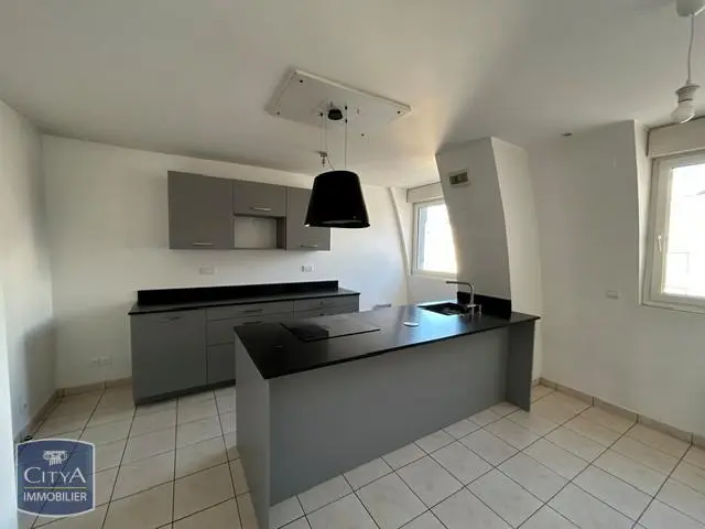 Photo 2 Appartement 4 pièces 100.11m²