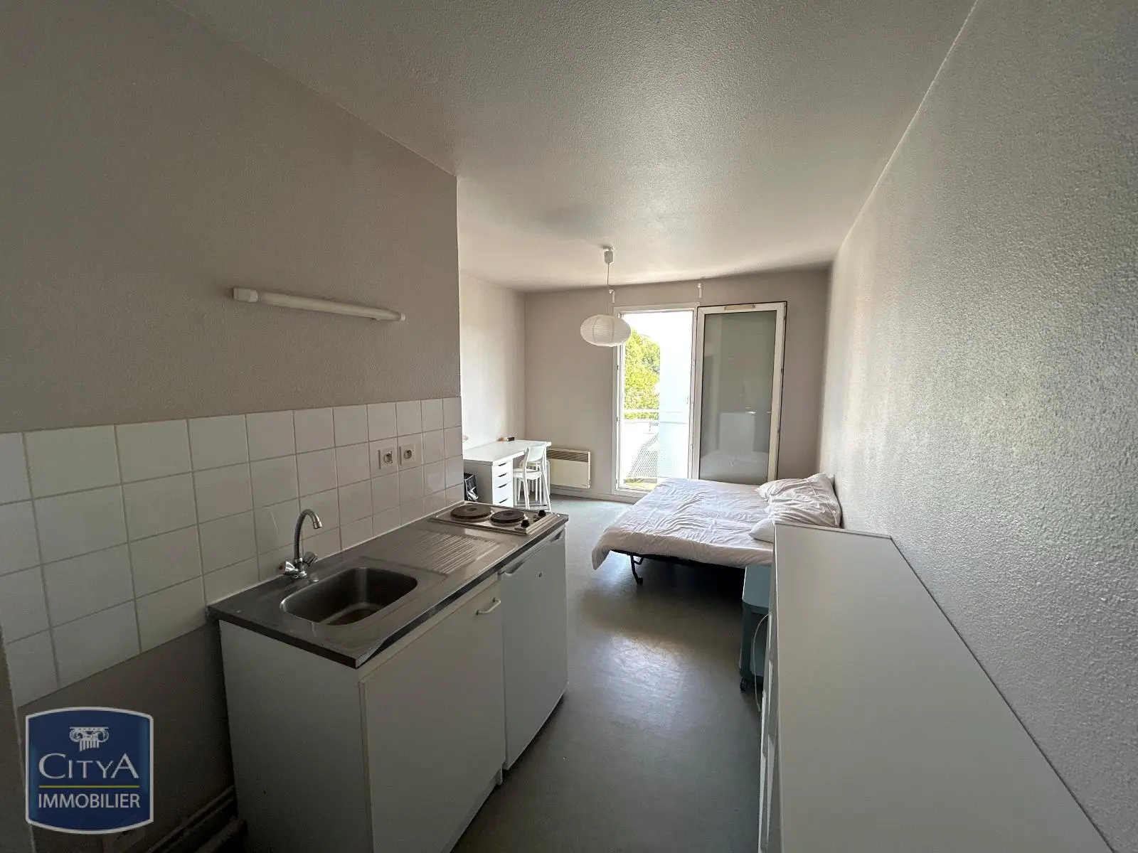 Photo 2 Appartement 1 pièce 19.97m²