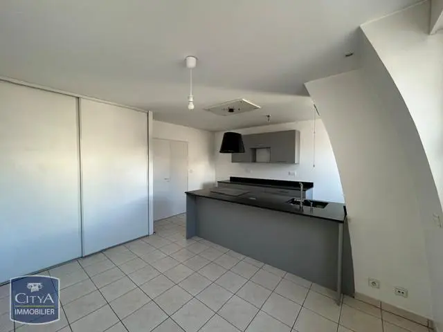 Appartement 4 pièces 100 m² · à Clermont-Ferrand · 100,1 m² · 1 070 €/mois