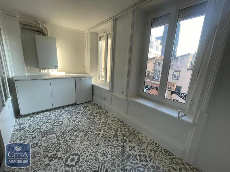 Photo 2 Appartement 2 pièces 49.78m²